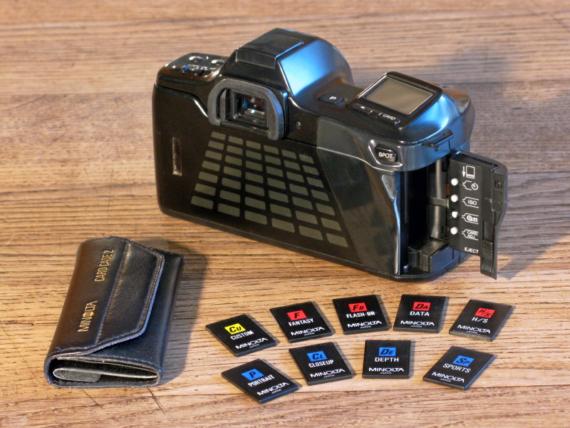 dynax 7000i